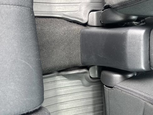 Used 2018 Honda Fit EX image 23