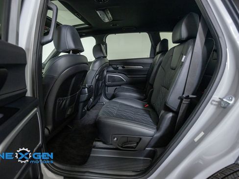 Used 2024 Kia Telluride EX X-Line AWD/4WD image 27