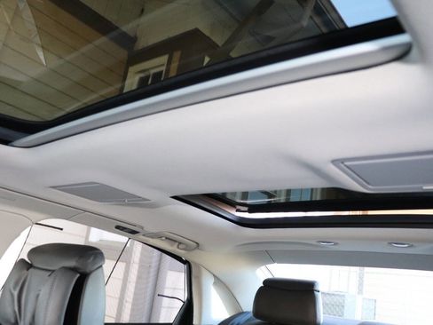 Used 2013 Audi A8 L 3.0T w/ Driver Assistance Pkg image 26