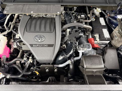 Used 2024 Toyota Highlander Platinum FWD image 47