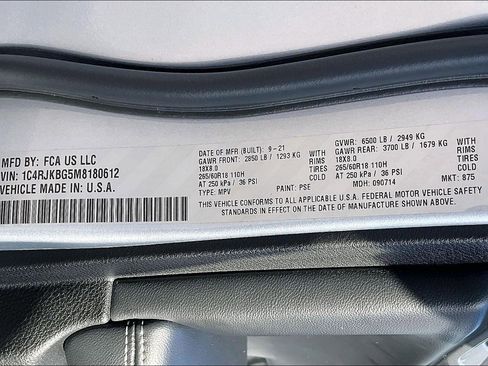 Used 2021 Jeep Grand Cherokee L Limited image 29