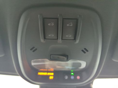 New 2026 Chevrolet Trax RS w/ Sunroof Package image 41