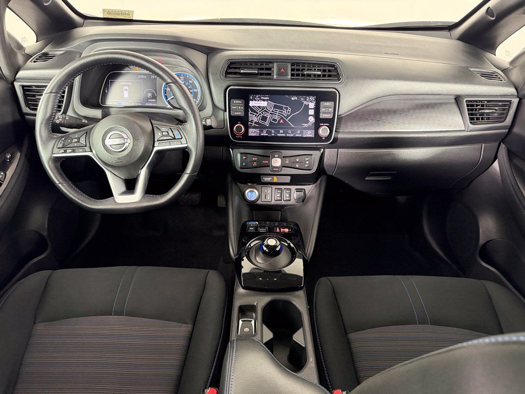 Used 2025 Nissan Leaf SV Plus FWD image 13