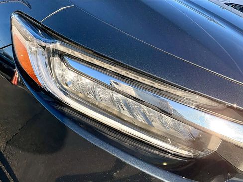 Used 2022 Honda Insight Touring image 26