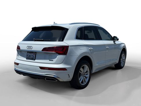 Used 2023 Audi Q5 2.0T Premium w/ Convenience Package AWD/4WD image 5