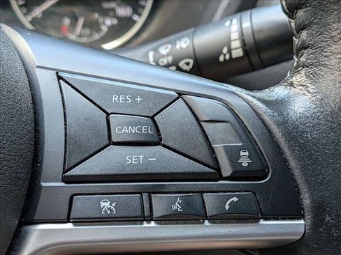Used 2021 Nissan Sentra SV FWD image 12