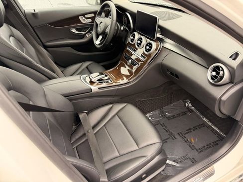 Used 2017 Mercedes-Benz C 300 4MATIC Sedan image 20