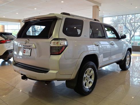 Certified 2021 Toyota 4Runner SR5 Premium image 7