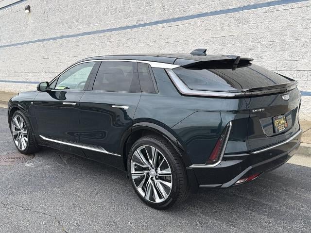 Certified 2024 Cadillac Lyriq Luxury AWD/4WD image 5