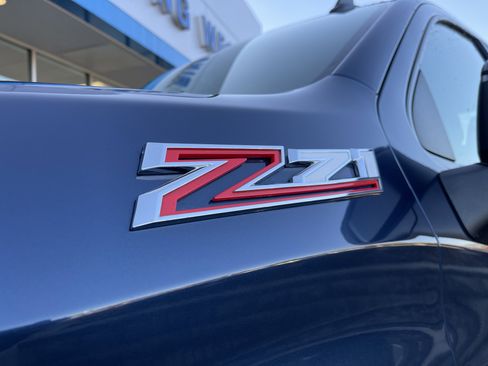 Used 2021 Chevrolet Silverado 1500 Custom Trail Boss w/ Safety Confidence Package image 12