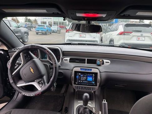 Used 2013 Chevrolet Camaro LS image 10