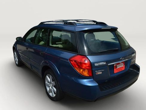 Used 2007 Subaru Outback 2.5i AWD/4WD image 6