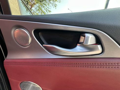 Used 2019 Kia Stinger GT2 AWD/4WD image 40
