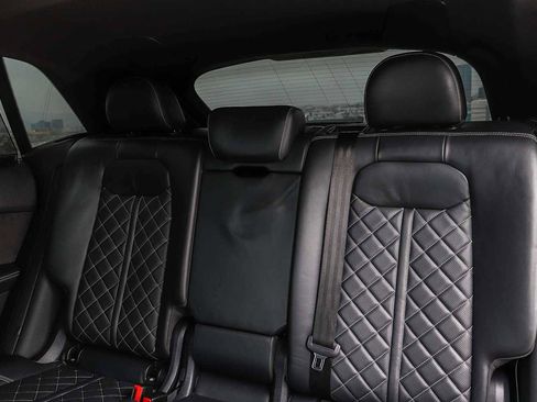 Used 2021 Audi SQ8 Prestige w/ Prestige Package AWD/4WD image 25