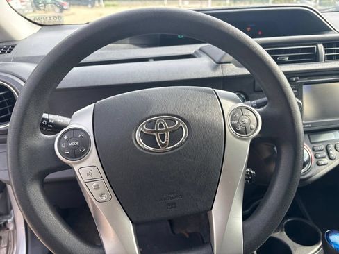 Used 2013 Toyota Prius C Three FWD image 12