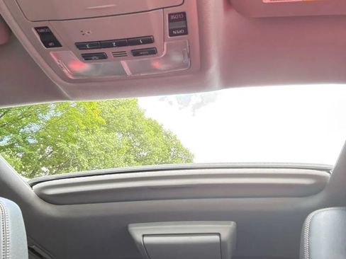 Used 2016 Toyota Highlander XLE AWD/4WD image 26
