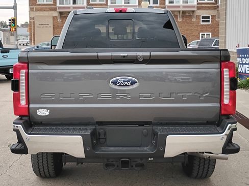New 2026 Ford F350 Lariat w/ Chrome Package AWD/4WD image 6