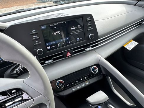 New 2026 Hyundai Elantra Sport w/ Cargo Package image 17