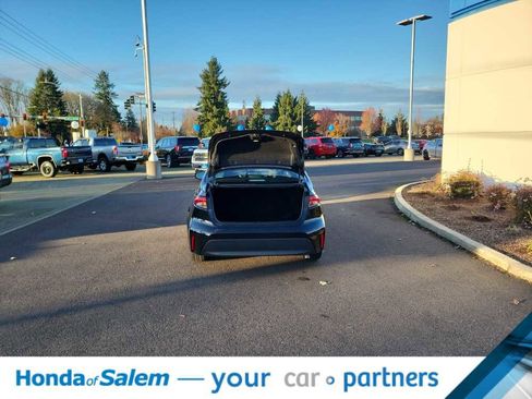 Used 2023 Toyota Corolla LE image 19