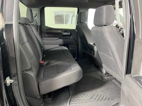 Used 2022 Chevrolet Silverado 1500 LT Trail Boss w/ Protection Package AWD/4WD image 8