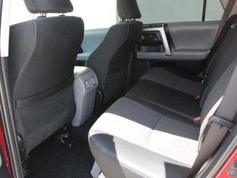 Used 2012 Toyota 4Runner SR5 AWD/4WD image 12