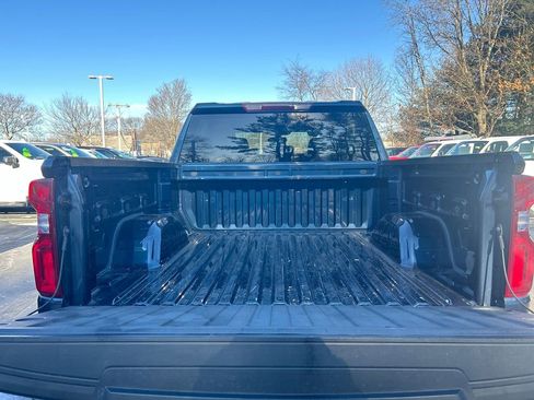 Certified 2021 Chevrolet Silverado 1500 Custom image 26