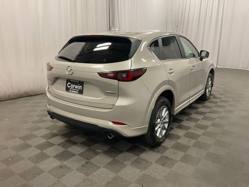 Used 2025 MAZDA CX-5 AWD 2.5 S w/ Preferred Package image 3