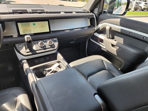 Certified 2024 Land Rover Defender 110 S AWD/4WD image 14