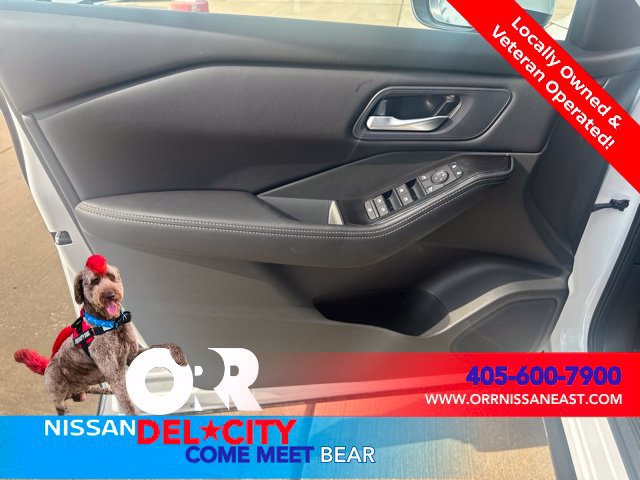 New 2026 Nissan Rogue SV AWD/4WD image 15