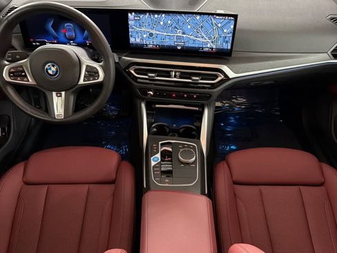 Used 2023 BMW i4 eDrive40 w/ M Sport Package RWD image 3