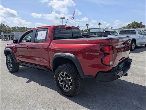 Certified 2023 Chevrolet Colorado ZR2 w/ ZR2 Convenience Package III AWD/4WD image 6