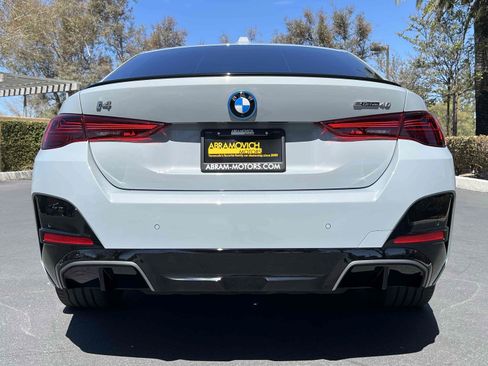 Used 2025 BMW i4 eDrive40 w/ M Sport Package RWD image 23