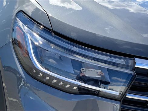 Used 2026 Ford Explorer Active image 28