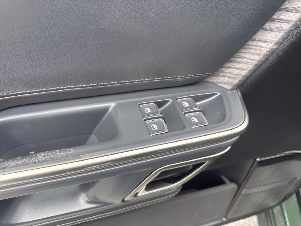 Used 2024 Rivian R1S Adventure Quad AWD/4WD image 27