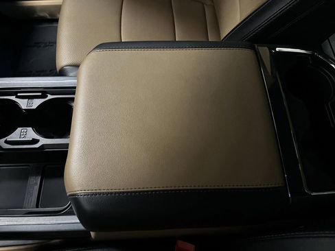 Used 2024 Ford F250 Lariat w/ Lariat Ultimate Package image 22