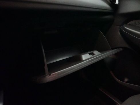 Used 2025 Chevrolet TrailBlazer LT image 29