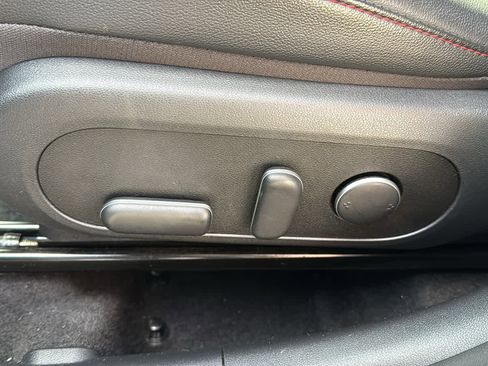 Used 2024 Hyundai Kona N Line image 13