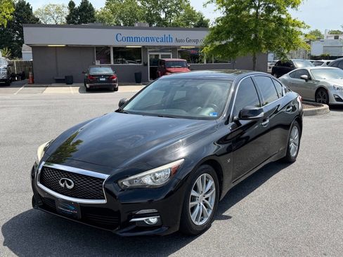 Used 2015 INFINITI Q50 Premium w/ Moonroof Package image 3