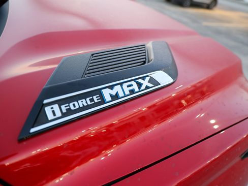 Used 2024 Toyota Tundra Limited image 11