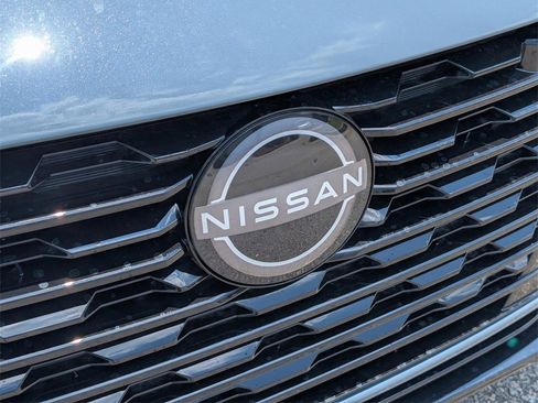 New 2025 Nissan Sentra SR image 9