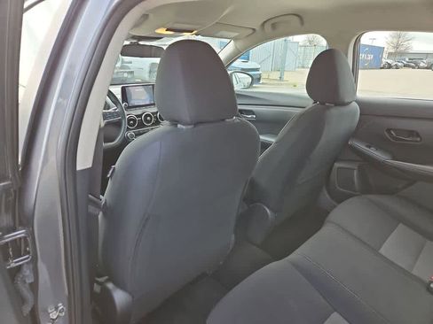 Used 2024 Nissan Sentra SV image 24