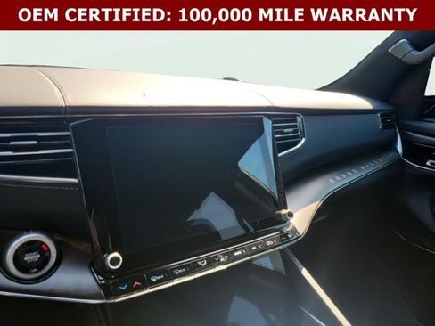 Certified 2024 Jeep Grand Wagoneer Series I AWD/4WD image 31