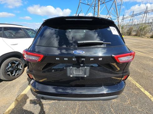 Used 2023 Ford Escape ST-Line image 6