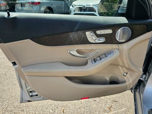 Certified 2021 Mercedes-Benz C 300 4MATIC Sedan image 9