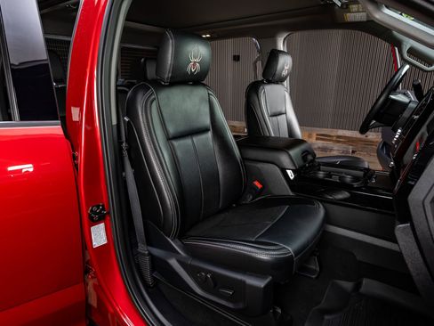 Used 2021 Ford F250 Lariat w/ Lariat Ultimate Package image 31