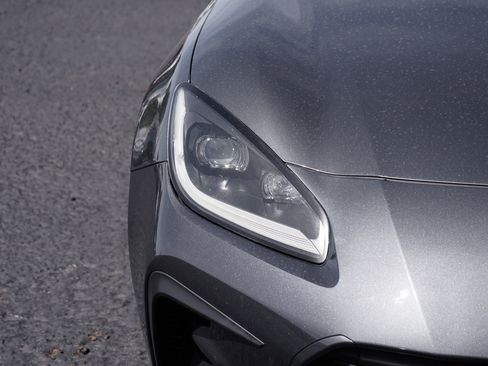 Used 2025 Toyota GR86 Premium RWD image 2