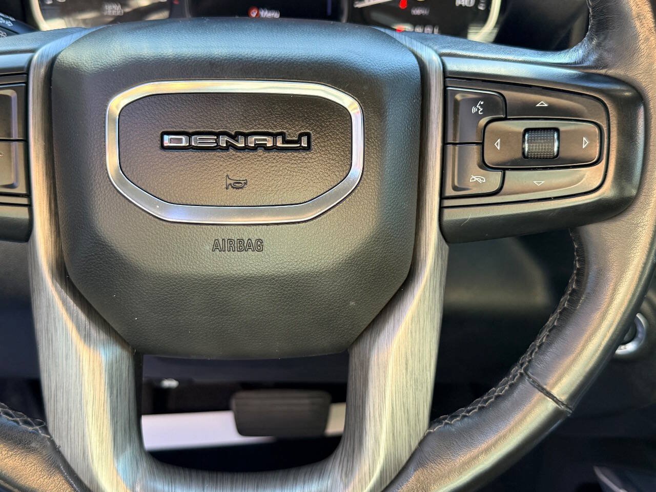 Used 2020 GMC Sierra 2500 Denali w/ Technology Package AWD/4WD image 26