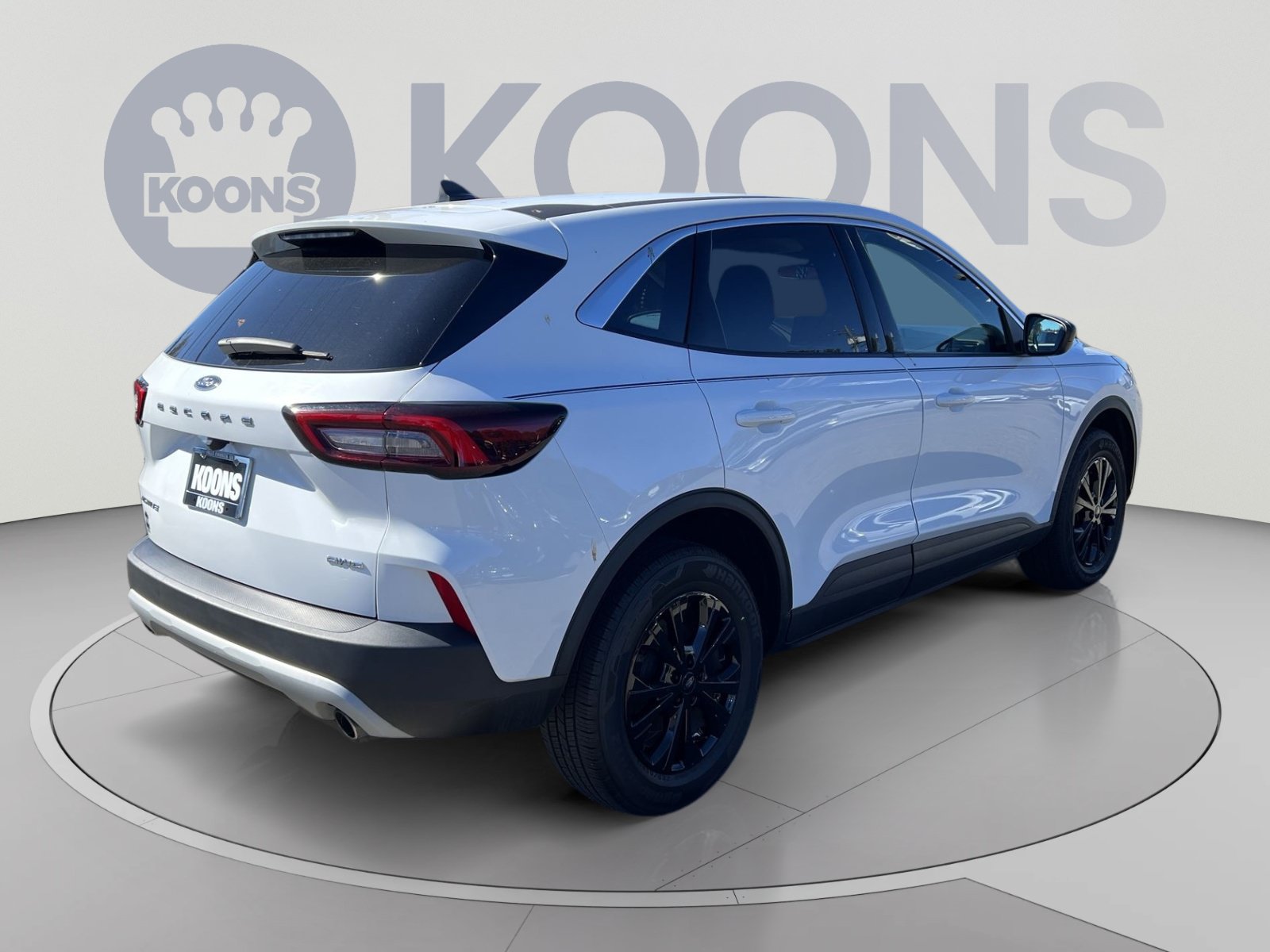 Certified 2023 Ford Escape Active AWD/4WD image 11
