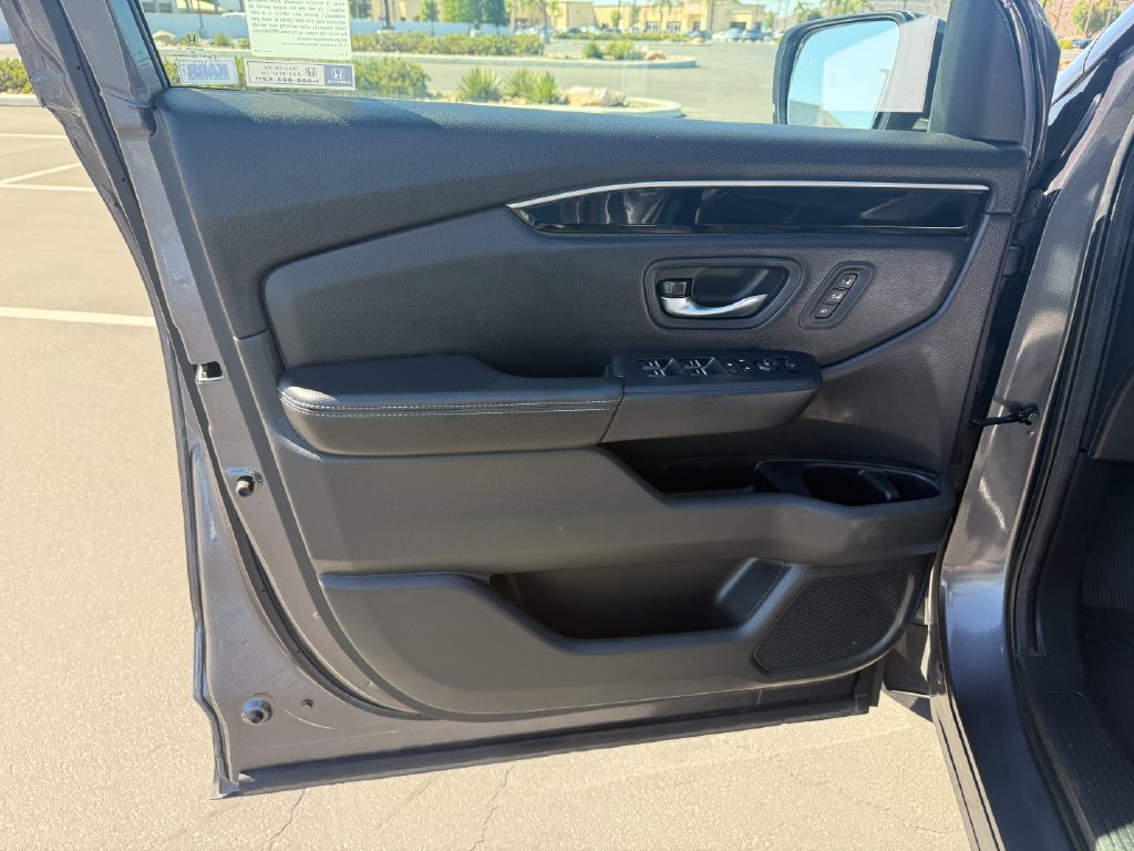 Used 2024 Honda Pilot EX-L image 9