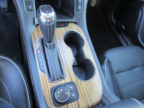 Used 2019 GMC Acadia Denali w/ Technology Package image 22